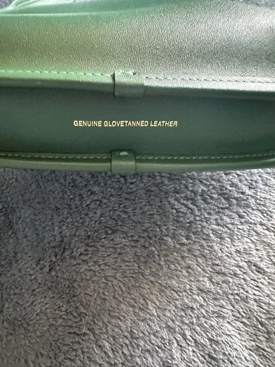 Coach Curve Zip Shoulder Bag - Picture 4 of 5